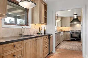 1021 Las Alturas Rd, Santa Barbara, CA 93103 - Photo 13