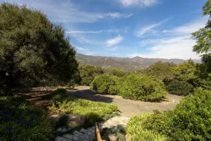 1303 Las Alturas Rd, Santa Barbara, CA 93103 - Photo 23