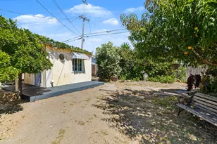 210 S E St, Lompoc, CA 93436 - Photo 47