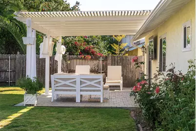 220 Fir Tree Place, Goleta, CA 93117 - Photo 29