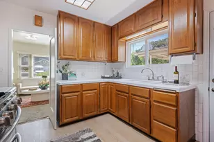 1720 Villa Ave, Santa Barbara, CA 93101 - Photo 11
