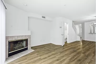4692 Carpinteria Avenue #Apt 26, Carpinteria, CA 93013 - Photo 9