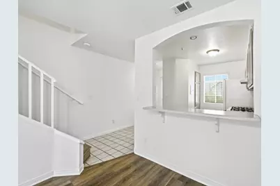 4692 Carpinteria Avenue #Apt 26, Carpinteria, CA 93013 - Photo 11