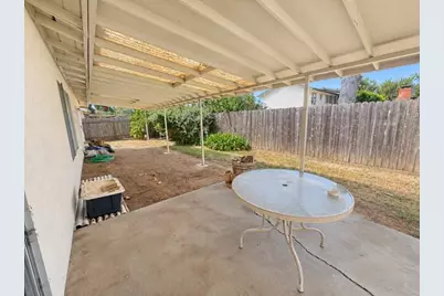 707 La Roda Avenue, Santa Barbara, CA 93111 - Photo 11