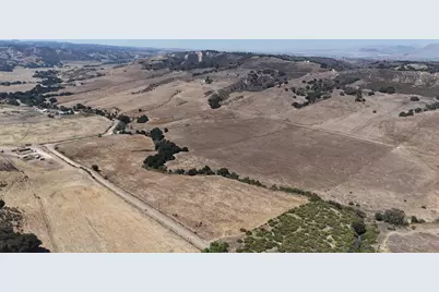 7015 Long Canyon Road, Santa Maria, CA 93454 - Photo 21
