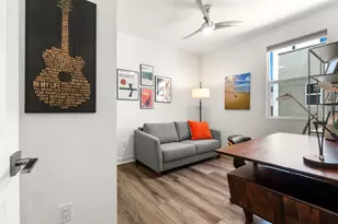 1276 E Thompson Blvd, Ventura, CA 93001 - Photo 23