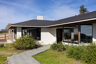 3236 Campanil Dr, Santa Barbara, CA 93109 - Photo 11