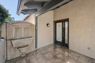 2717 Carlmont Pl, Out Of Area, CA 93065 - Photo 21