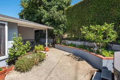 505 Dolores Drive, Santa Barbara, CA 93109 - Photo 19