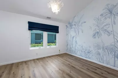 319 W Valerio Street, Santa Barbara, CA 93101 - Photo 15