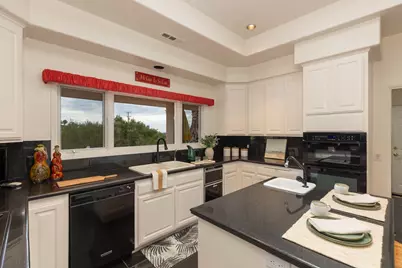 984 Camino Del Rio, Santa Barbara, CA 93110 - Photo 9