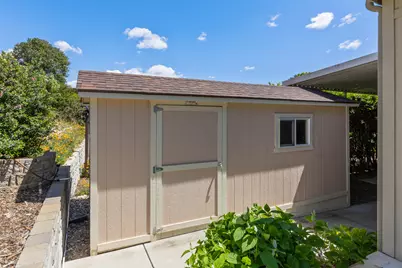 155 Val Verde, Solvang, CA 93463 - Photo 17