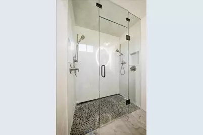 1014 E Ortega Street, Santa Barbara, CA 93103 - Photo 11
