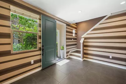 569 E Montecito Street, Santa Barbara, CA 93103 - Photo 23