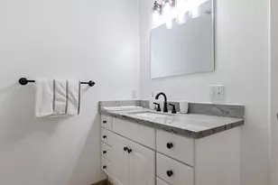 2086 Cliff Dr, Santa Barbara, CA 93109 - Photo 21