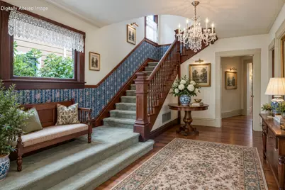 318 E Victoria Street, Santa Barbara, CA 93101 - Photo 5