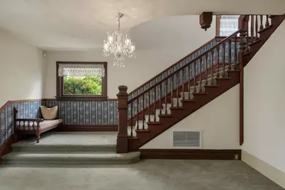 318 E Victoria Street, Santa Barbara, CA 93101 - Photo 15