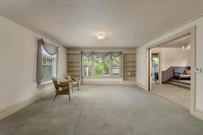 318 E Victoria Street, Santa Barbara, CA 93101 - Photo 9