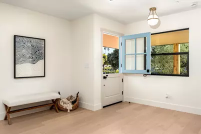 124 La Marina, Santa Barbara, CA 93109 - Photo 5