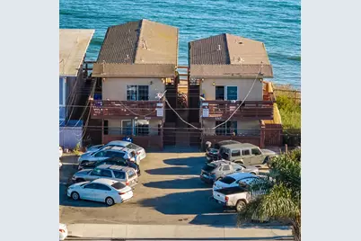 6745-6747 Del Playa Drive, Isla Vista, CA 93117 - Photo 3
