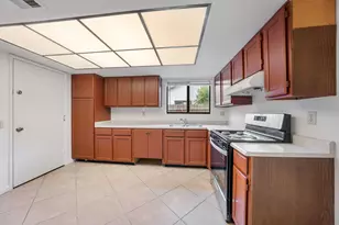1044 N P St, Lompoc, CA 93436 - Photo 11