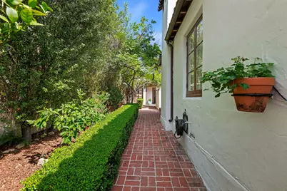 2016 State Street, Santa Barbara, CA 93105 - Photo 17