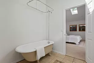 319 W Alamar Ave, Santa Barbara, CA 93105 - Photo 13
