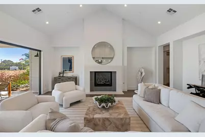 110 Polo Way, Carpinteria, CA 93013 - Photo 9