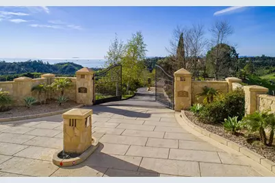 998 W Mountain Drive, Santa Barbara, CA 93103 - Photo 3