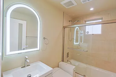 4326 Babcock Avenue #305, Los Angeles, CA 91604 - Photo 7