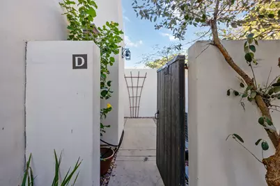 218 Santa Barbara Street #D, Santa Barbara, CA 93101 - Photo 3