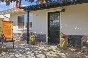 1387 Vallecito Pl, Carpinteria, CA 93013 - Photo 7