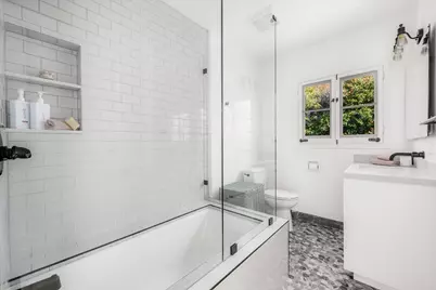 1322 E Cota Street, Santa Barbara, CA 93103 - Photo 23