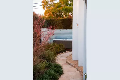 1322 E Cota Street, Santa Barbara, CA 93103 - Photo 31