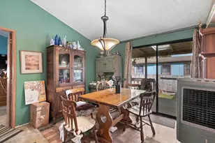 1317 N V St, Lompoc, CA 93436 - Photo 11
