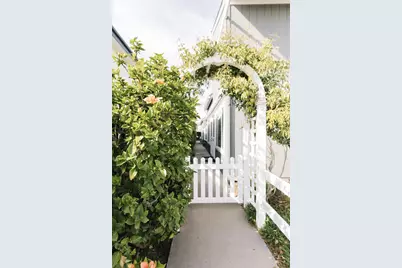 231 Linden Avenue #18, Carpinteria, CA 93013 - Photo 21