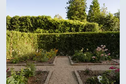 540 El Bosque Road, Montecito, CA 93108 - Photo 29