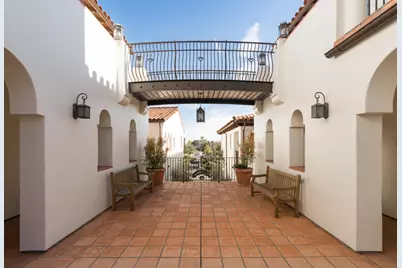 18 W Victoria Street #206, Santa Barbara, CA 93101 - Photo 13