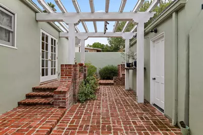 2135 Chapala Street, Santa Barbara, CA 93105 - Photo 13