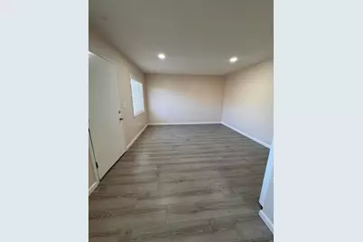 321 N K Street, Lompoc, CA 93436 - Photo 9