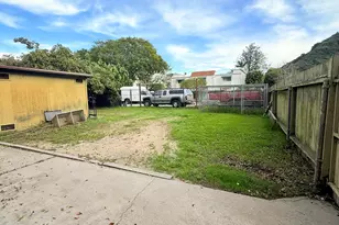 1129 San Andres St, Santa Barbara, CA 93101 - Photo 13