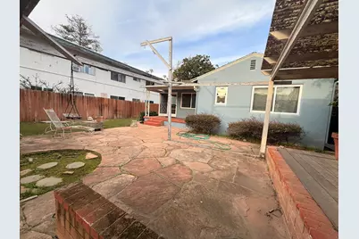 1129 San Andres Street, Santa Barbara, CA 93101 - Photo 9