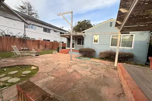 1129 San Andres St, Santa Barbara, CA 93101 - Photo 9