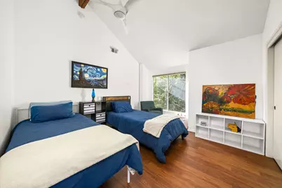 925 W Victoria Street, Santa Barbara, CA 93101 - Photo 15