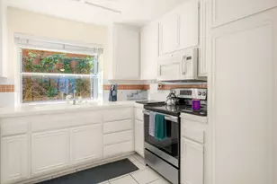 925 W Victoria St, Santa Barbara, CA 93101 - Photo 9