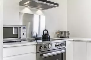 1407 San Pascual St, Santa Barbara, CA 93101 - Photo 17