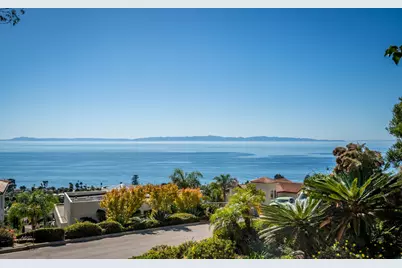 1643 La Vista Del Oceano, Santa Barbara, CA 93109 - Photo 3