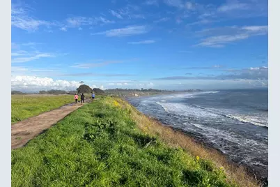 253 Pebble Beach Drive, Goleta, CA 93117 - Photo 25