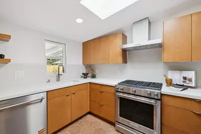 21 La Cadena Street, Santa Barbara, CA 93103 - Photo 3