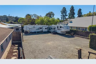 4593 Hollister Avenue, Santa Barbara, CA 93110 - Photo 43